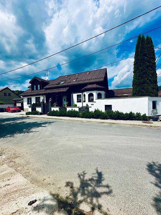 Penzion Bach Vyšné Ružbachy Exterior foto