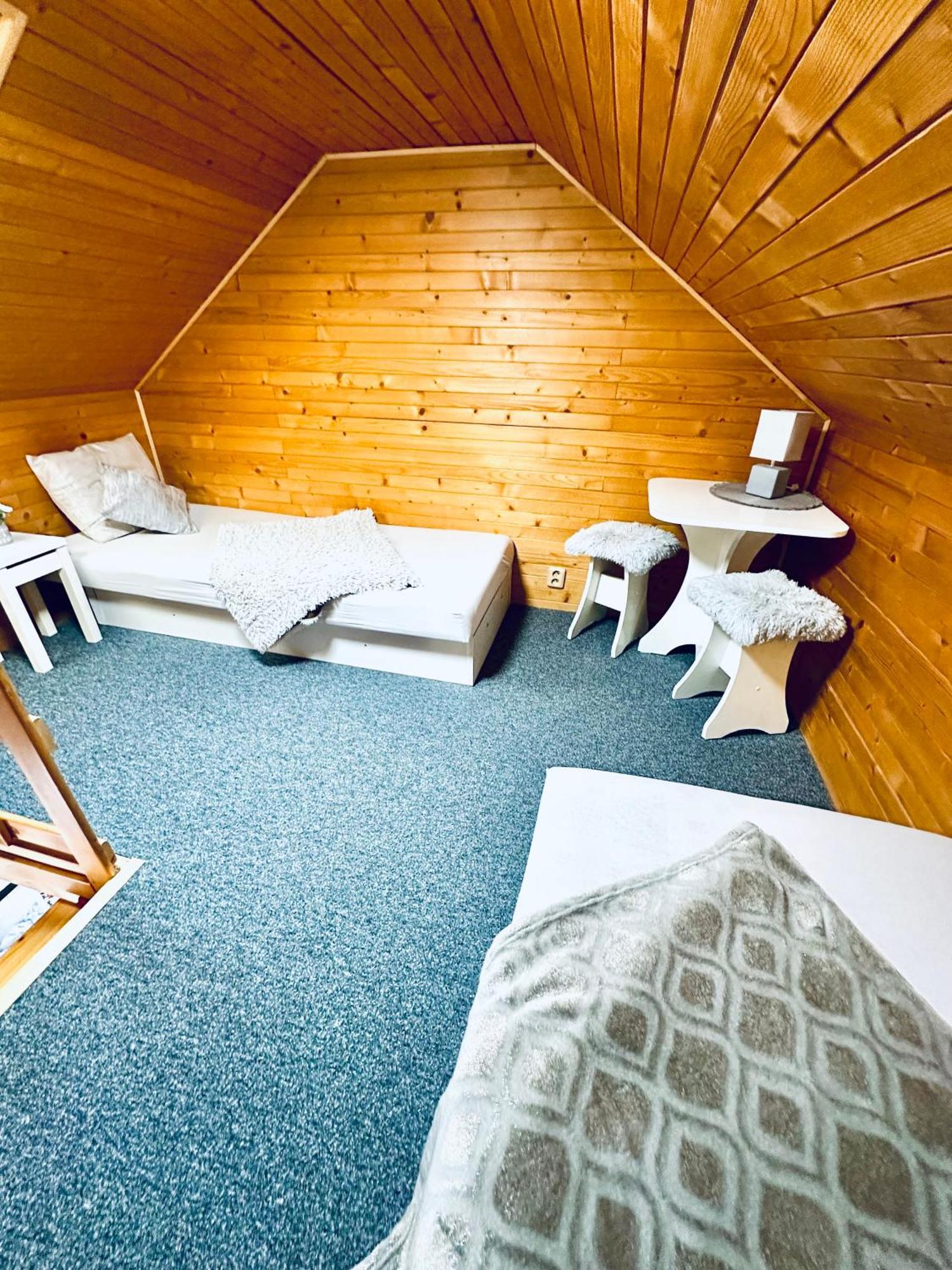Penzion Bach Vyšné Ružbachy Exterior foto
